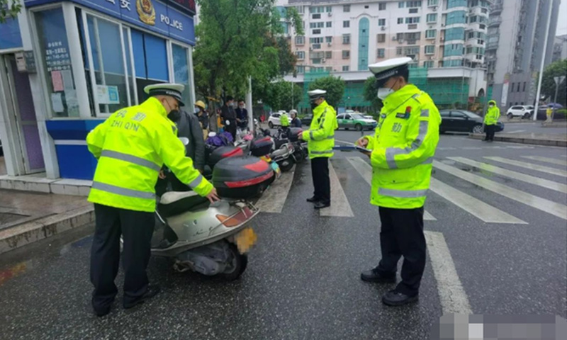 又一輪整治開始！超標(biāo)電動(dòng)車、闖紅燈、逆向行駛，抓！